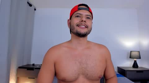 Snapshot of nate_ocean chatting on February 3, 2026, 6:22 am Nate Ocean online show from February 3, 2026, 6:22 am