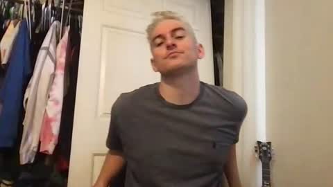 Snapshot of natetheexplorer chatting on November 3, 2025, 11:59 pm natetheexplorer online show from November 3, 2025, 11:59 pm