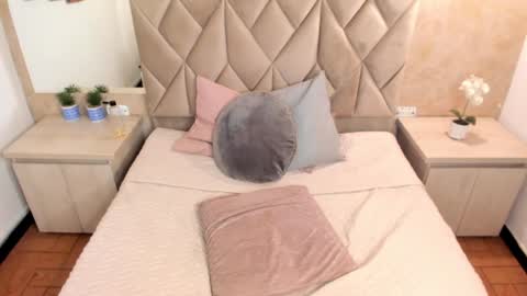 NATH QUIM online show from January 13, 2025, 2:50 am