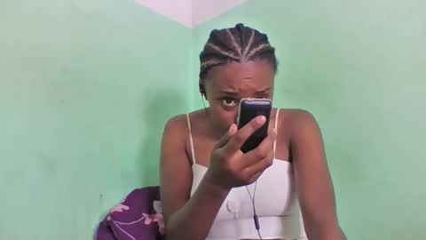 natha259706 online show from May 17, 2026, 6:26 pm