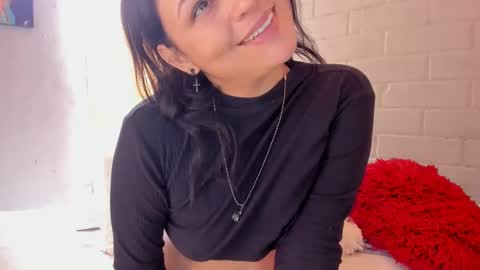 Nataly independent model dont forget to leave your like that will help me grow as a model online show from September 30, 2025, 6:46 pm