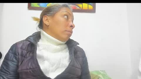 Snapshot of nathaliasmiith chatting on April 19, 2026, 5:18 am Nathalia online show from April 19, 2026, 5:18 am