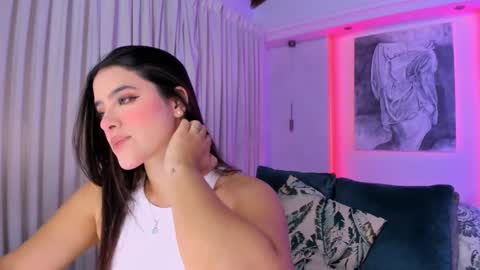 Snapshot of nathalie_rivers chatting on September 10, 2025, 11:32 am NATHALIE online show from September 10, 2025, 11:32 am