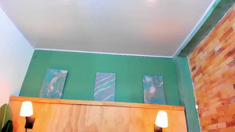 nathalie rossel online show from June 1, 2026, 7:26 pm