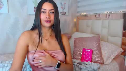 Nathalie Rose online show from April 17, 2026, 9:23 am