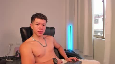 Snapshot of nathan_blake_ chatting on September 8, 2025, 6:40 pm Nathan online show from September 8, 2025, 6:40 pm