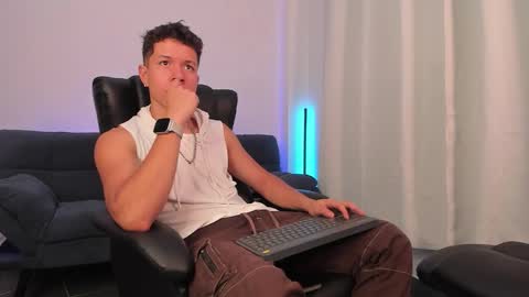 Snapshot of nathan_blake_ chatting on September 22, 2025, 9:17 pm Nathan online show from September 22, 2025, 9:17 pm