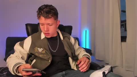 Snapshot of nathan_blake_ chatting on September 28, 2025, 10:59 pm Nathan online show from September 28, 2025, 10:59 pm