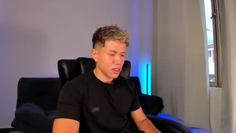 Snapshot of nathan_blake_ chatting on October 26, 2025, 8:37 pm Nathan online show from October 26, 2025, 8:37 pm