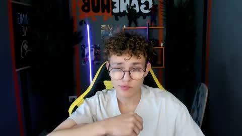 Nathan online show from November 14, 2025, 5:44 pm