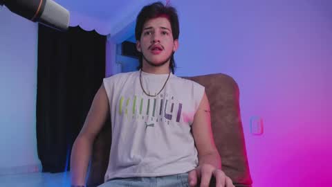 Snapshot of nathan_ferrara0 chatting on October 7, 2025, 12:41 am online show from October 7, 2025, 12:41 am