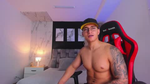 Snapshot of nathan_gross chatting on February 13, 2025, 5:26 am nathan_gross online show from February 13, 2025, 5:26 am