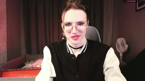 Snapshot of nathan_lucas chatting on December 18, 2025, 12:27 am This name is so sexy you cant pronounce it. online show from December 18, 2025, 12:27 am