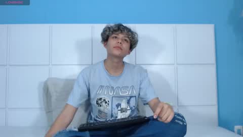 Snapshot of nathanbell1 chatting on September 18, 2025, 4:58 am nathanbell1 online show from September 18, 2025, 4:58 am
