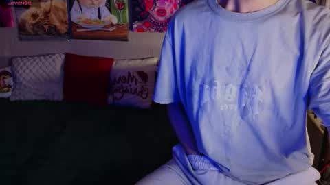 N A T H AN online show from October 28, 2025, 2:42 pm