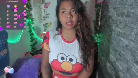 Snapshot of nathasha_jhonsom_ chatting on February 16, 2026, 6:59 pm Naty online show from February 16, 2026, 6:59 pm