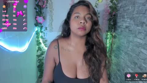 Snapshot of nathasha_jhonsom_ chatting on April 7, 2026, 5:08 am Naty online show from April 7, 2026, 5:08 am
