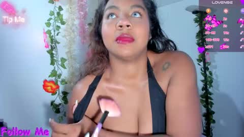 Snapshot of nathasha_jhonsom_ chatting on May 29, 2026, 10:52 pm Naty online show from May 29, 2026, 10:52 pm
