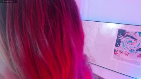 Nathalia online show from October 9, 2025, 11:14 pm