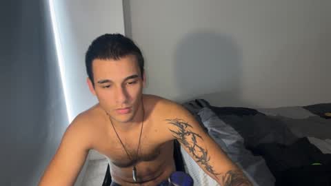 Snapshot of native_boy2 chatting on March 11, 2026, 10:38 pm native_boy2 online show from March 11, 2026, 10:38 pm