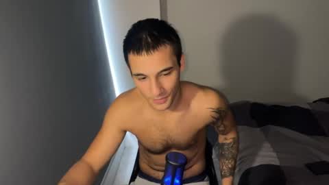 Snapshot of native_boy2 chatting on March 15, 2026, 3:23 am native_boy2 online show from March 15, 2026, 3:23 am