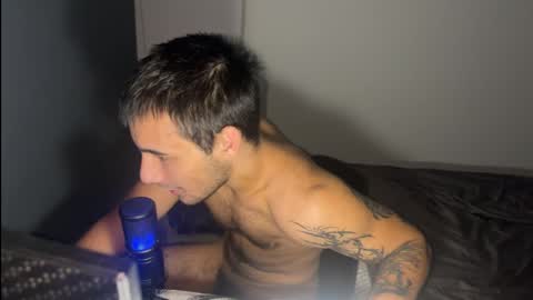 Snapshot of native_boy2 chatting on March 26, 2026, 5:29 pm native_boy2 online show from March 26, 2026, 5:29 pm