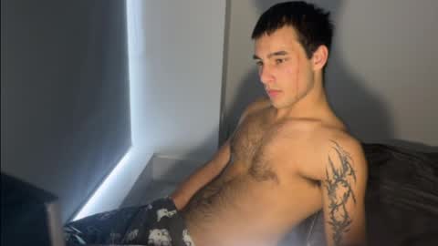 Snapshot of native_boy2 chatting on April 4, 2026, 4:22 am native_boy2 online show from April 4, 2026, 4:22 am
