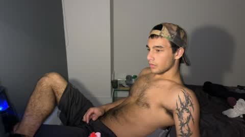 Snapshot of native_boy2 chatting on April 9, 2026, 6:19 am native_boy2 online show from April 9, 2026, 6:19 am