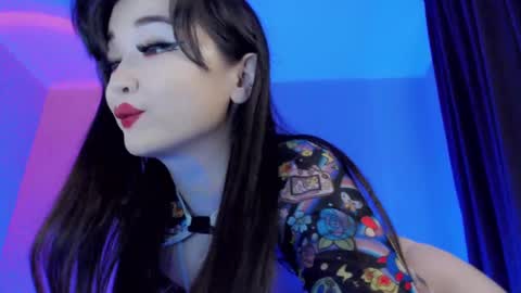 natsumi18 online show from March 5, 2025, 4:45 am