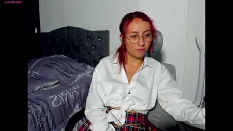 Snapshot of natt15 chatting on February 2, 2025, 12:30 am Natalia online show from February 2, 2025, 12:30 am