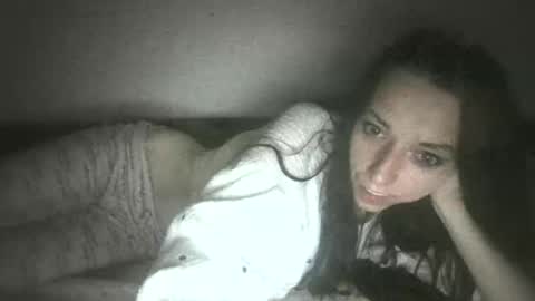 Chloe online show from November 12, 2025, 10:41 pm