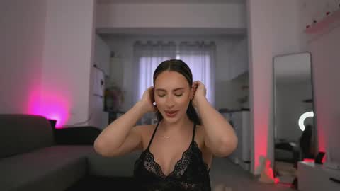Snapshot of nattypierce chatting on March 7, 2025, 5:29 am nattypierce online show from March 7, 2025, 5:29 am