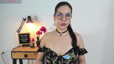 Snapshot of nattytrainor chatting on February 12, 2026, 10:05 pm Natty Trainor online show from February 12, 2026, 10:05 pm