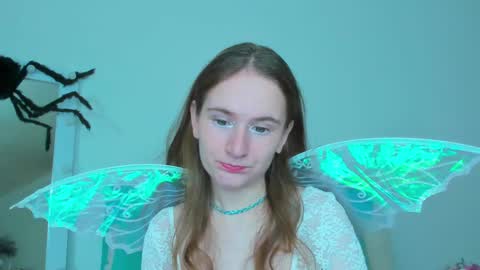 Snapshot of natural_meri_ chatting on November 9, 2025, 6:33 am Meri online show from November 9, 2025, 6:33 am