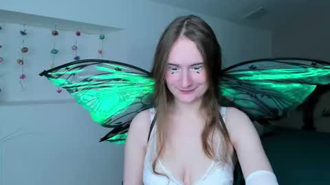 Snapshot of natural_meri_ chatting on November 15, 2025, 6:55 am Meri online show from November 15, 2025, 6:55 am