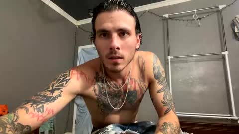 nature_boiii online show from November 2, 2025, 3:20 am