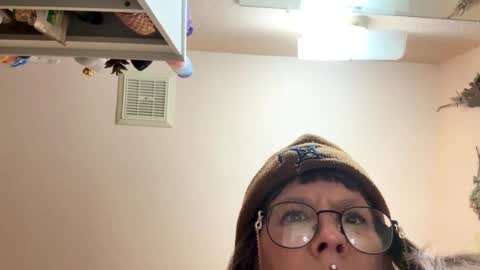 Snapshot of naturebabe666 chatting on May 15, 2026, 10:44 am naturebabe666 online show from May 15, 2026, 10:44 am