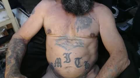 NatureNaked online show from October 28, 2025, 9:02 am