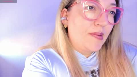 Nataly online show from March 22, 2026, 5:16 pm