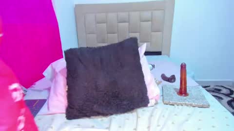 Snapshot of naty_coxx chatting on January 20, 2025, 4:21 am NATY COXX online show from January 20, 2025, 4:21 am