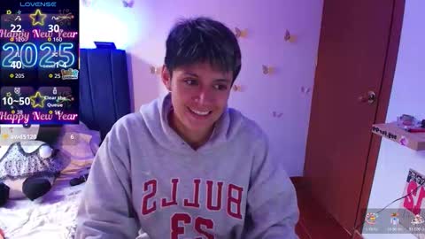 Snapshot of naty_lux19 chatting on December 22, 2025, 6:38 pm Fernanda online show from December 22, 2025, 6:38 pm