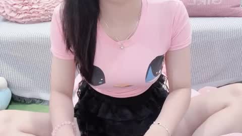 Kiki online show from October 13, 2025, 2:22 am