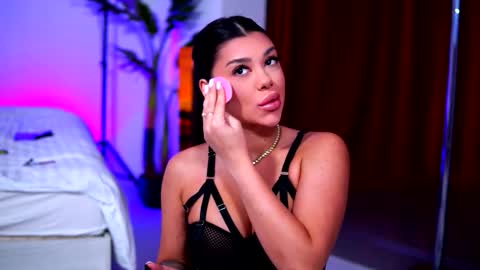 Snapshot of natydesiree chatting on November 13, 2025, 10:25 am Naty online show from November 13, 2025, 10:25 am