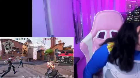 Naty online show from November 28, 2025, 9:39 pm