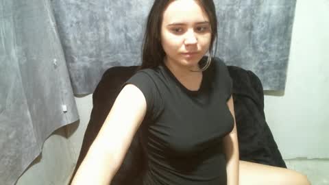 Snapshot of natyscoth chatting on December 11, 2024, 10:03 am online show from December 11, 2024, 10:03 am