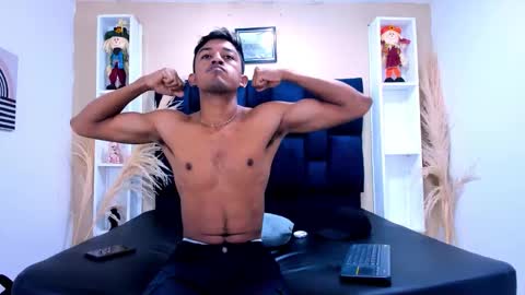 Snapshot of natzuki_ chatting on October 24, 2025, 11:39 am natzuki_ online show from October 24, 2025, 11:39 am