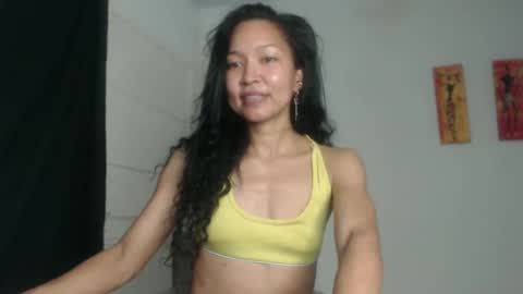 Snapshot of natzumi_mcqueen chatting on February 11, 2025, 7:27 pm Stella Mcqueen online show from February 11, 2025, 7:27 pm
