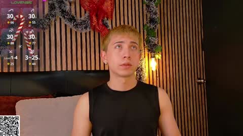 Christopher  Chris online show from December 17, 2024, 12:43 pm