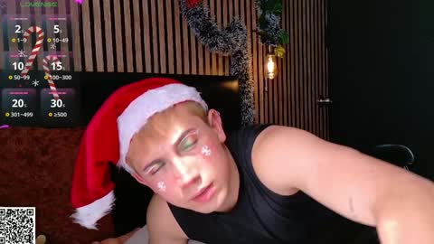 Christopher  Chris online show from December 17, 2024, 3:49 pm