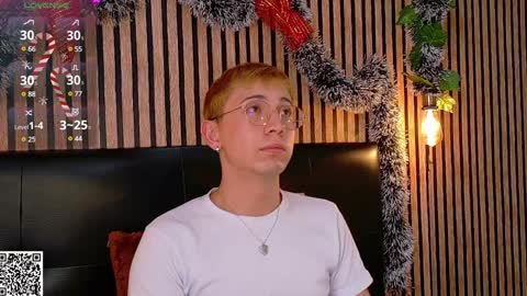 Christopher  Chris online show from December 18, 2024, 3:55 pm